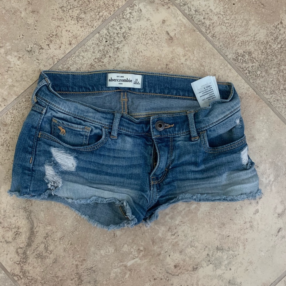 Abrecombie and Fitch shorts